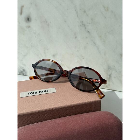 NEW Miu Miu MU04ZS Regard Sunglasses in Havana Brown $518 main image 7